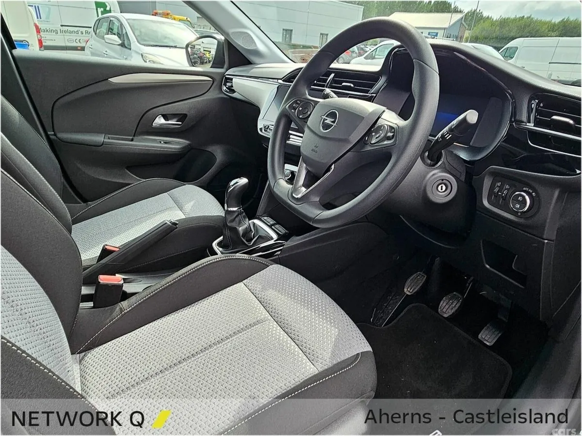 Opel Corsa Hatchback, Petrol, 2025, Black