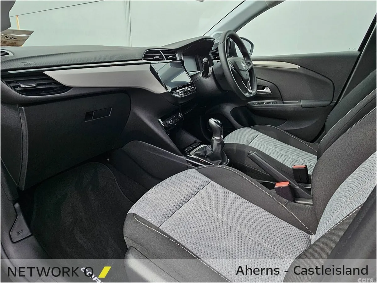 Opel Corsa Hatchback, Petrol, 2025, Black