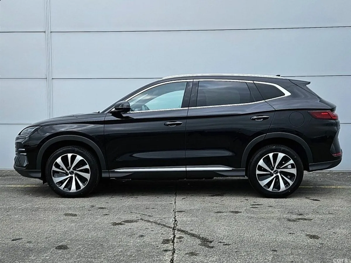 BYD SEAL U SUV, Petrol Plug-in Hybrid, 2026, Black