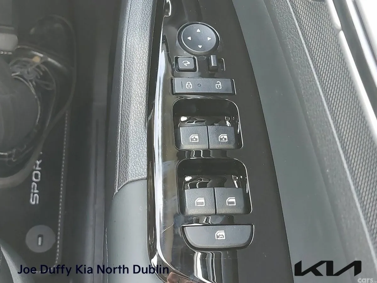 Kia Sportage SUV, Petrol Plug-in Hybrid, 2026, Black