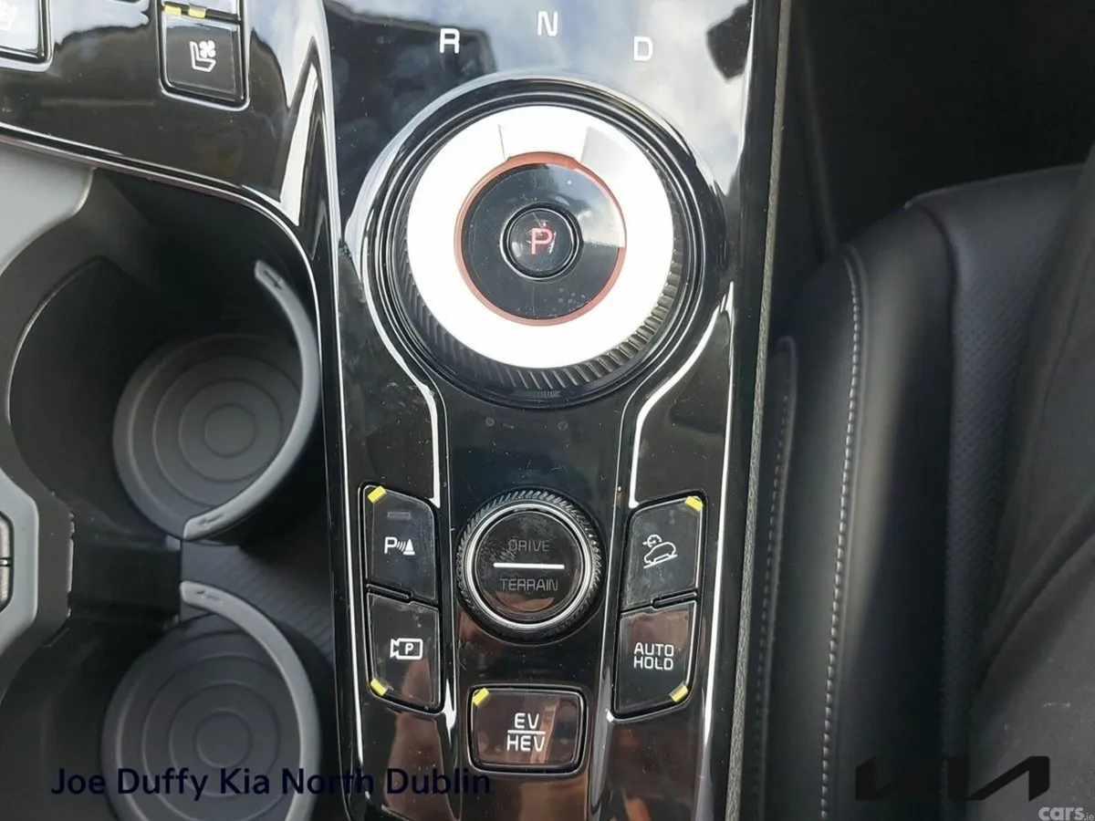 Kia Sportage SUV, Petrol Plug-in Hybrid, 2026, Black