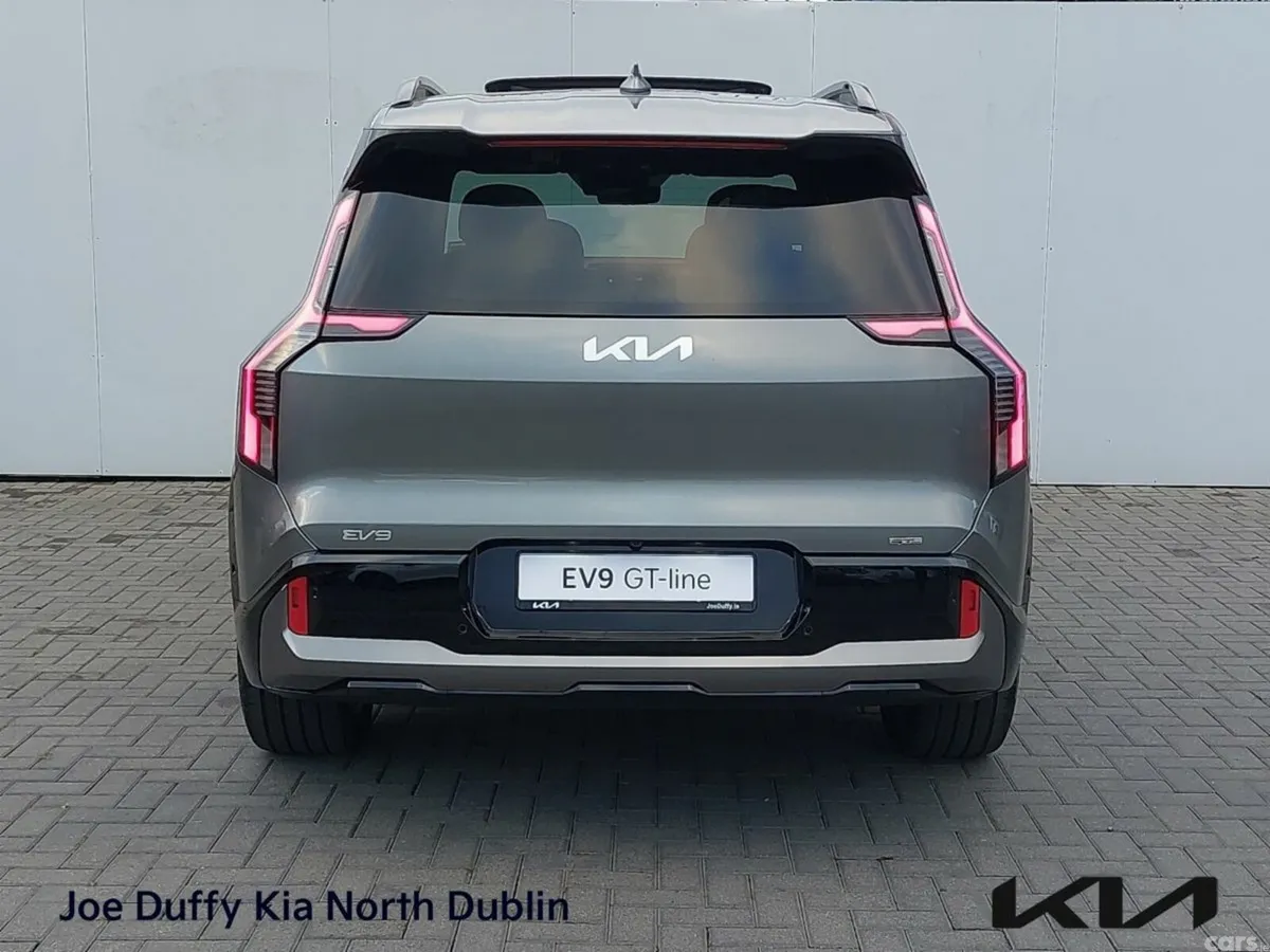 Kia EV9 MPV, Electric, 2026, Grey