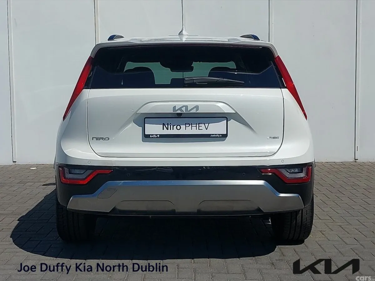 Kia Niro SUV, Petrol Plug-in Hybrid, 2026, White