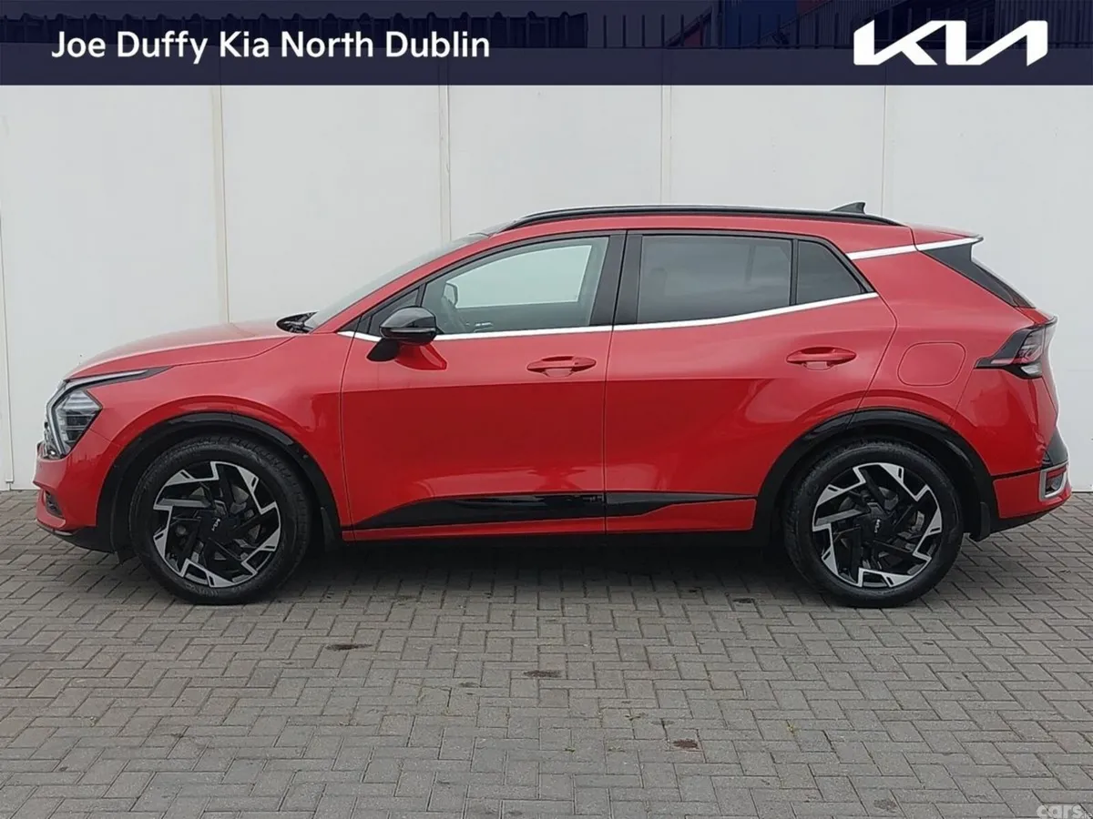 Kia Sportage SUV, Diesel Hybrid, 2024, Red