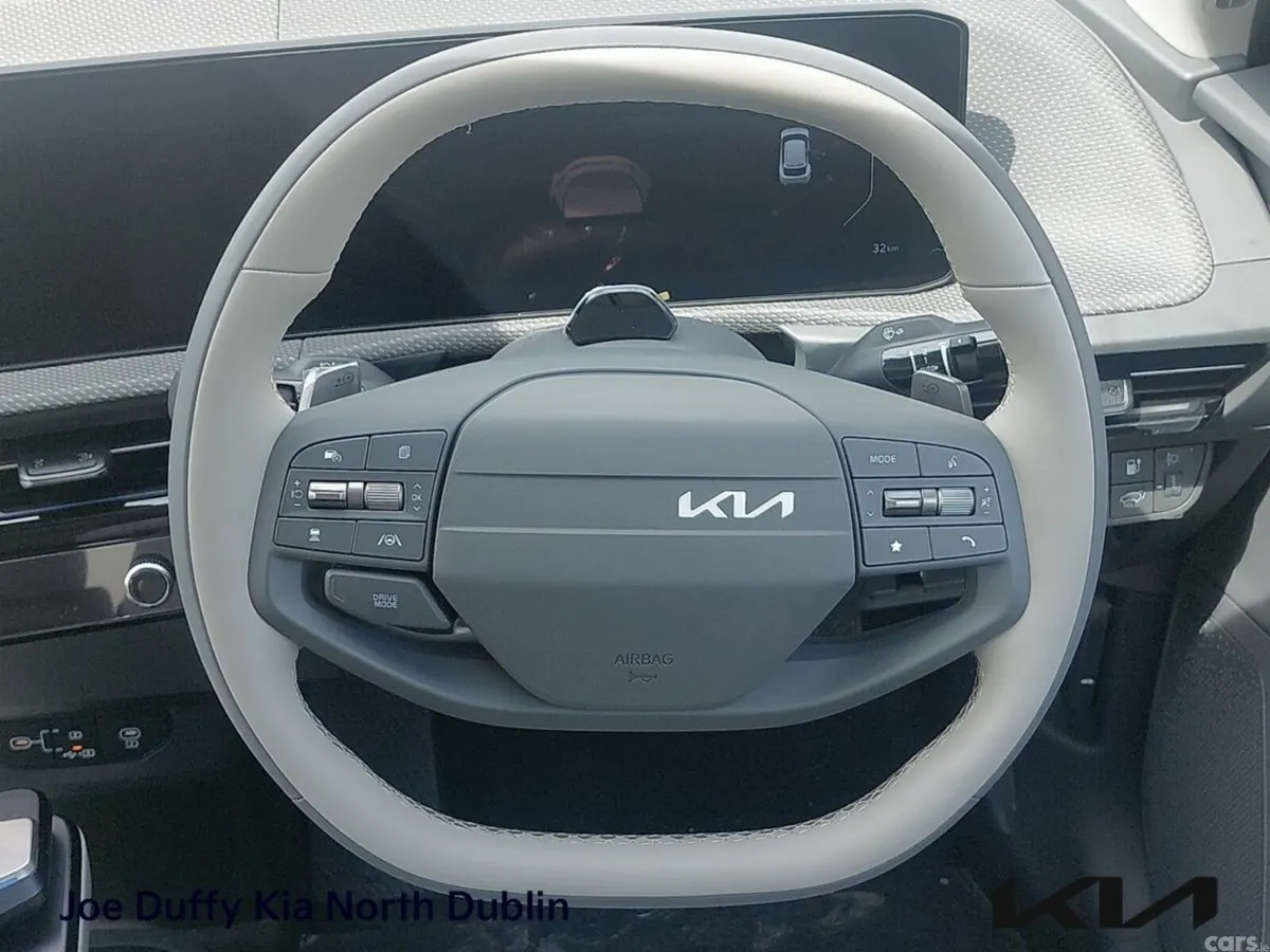 Kia EV6 MPV, Electric, 2026, Grey