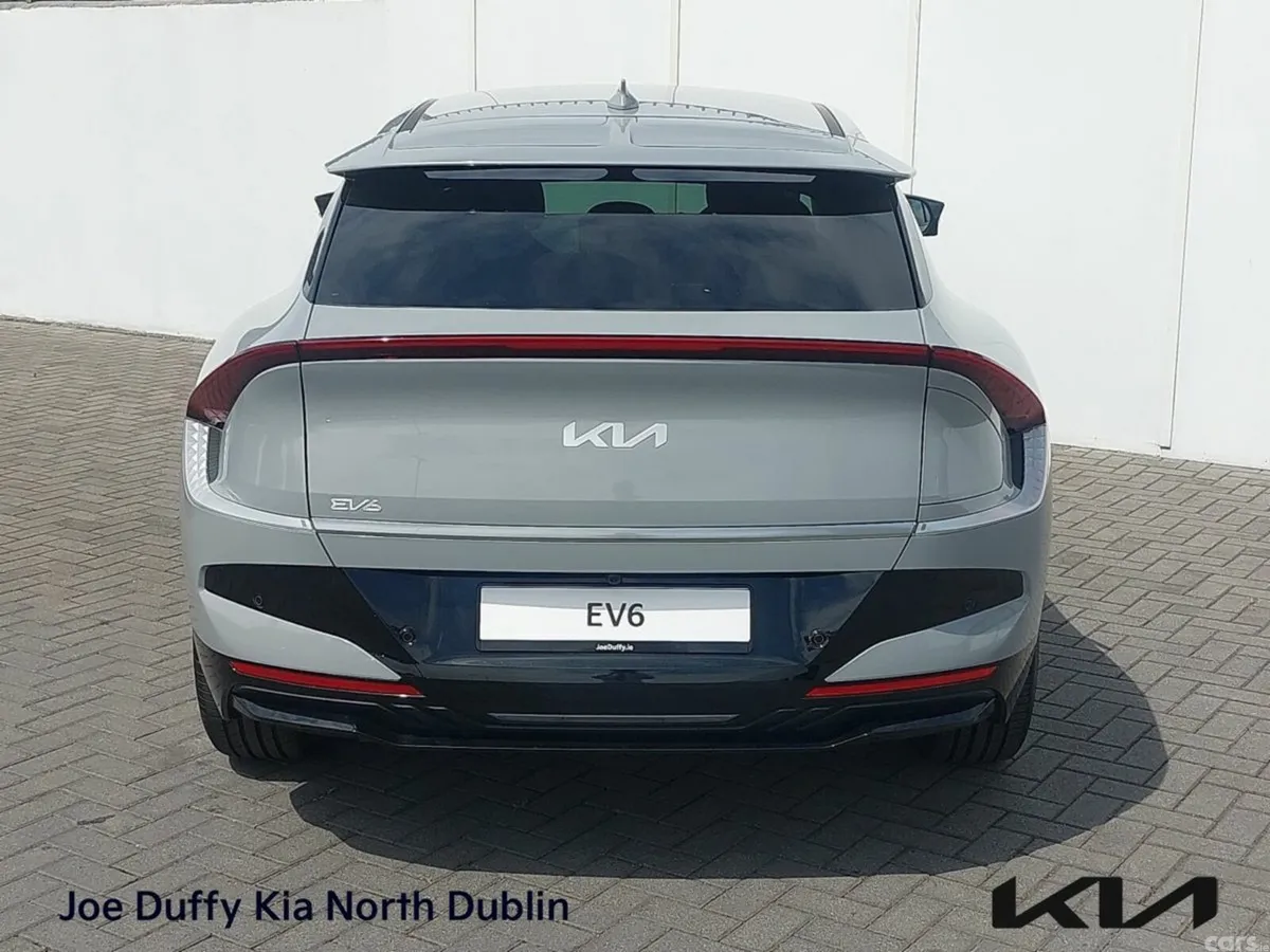 Kia EV6 MPV, Electric, 2026, Grey