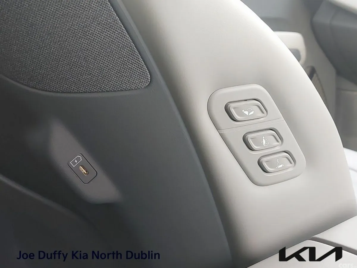 Kia EV9 SUV, Electric, 2026, Grey