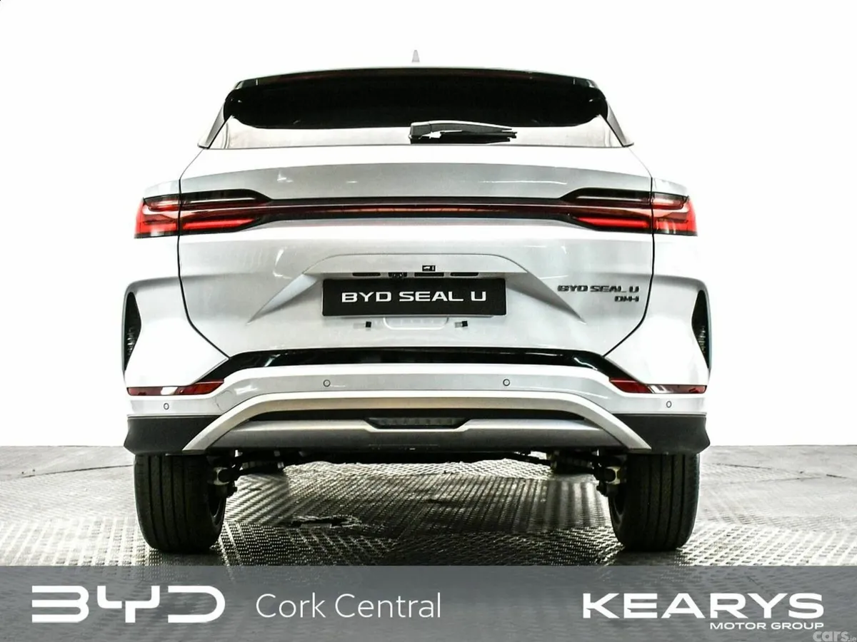 BYD SEAL U SUV, Petrol Plug-in Hybrid, 2027, White