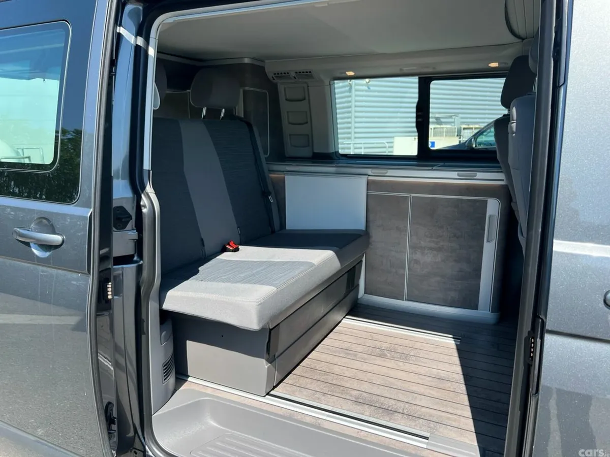 Volkswagen California MPV, Diesel, 2024, Grey