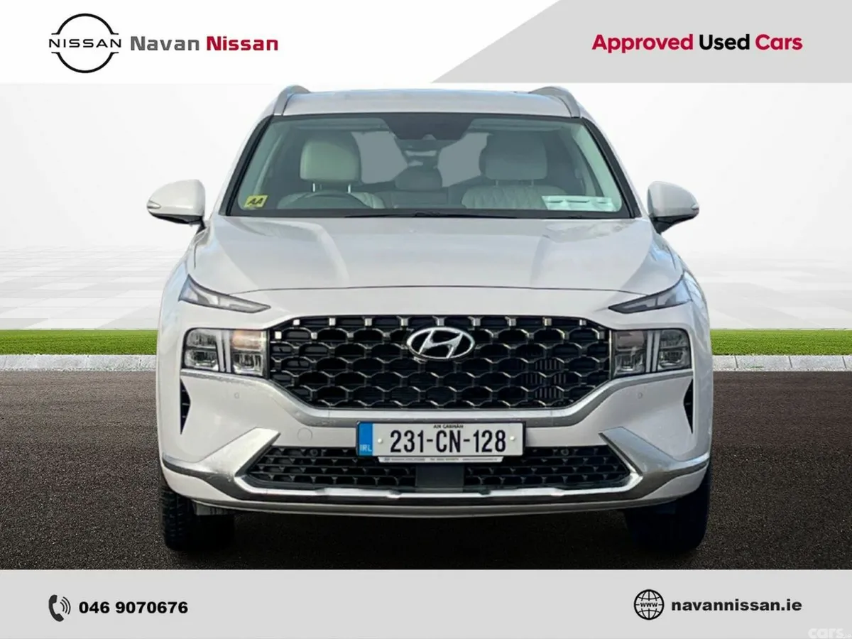 Hyundai Santa Fe SUV, Petrol Plug-in Hybrid, 2023, White