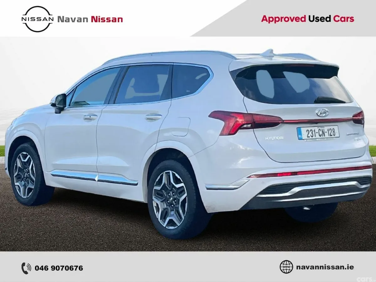 Hyundai Santa Fe SUV, Petrol Plug-in Hybrid, 2023, White
