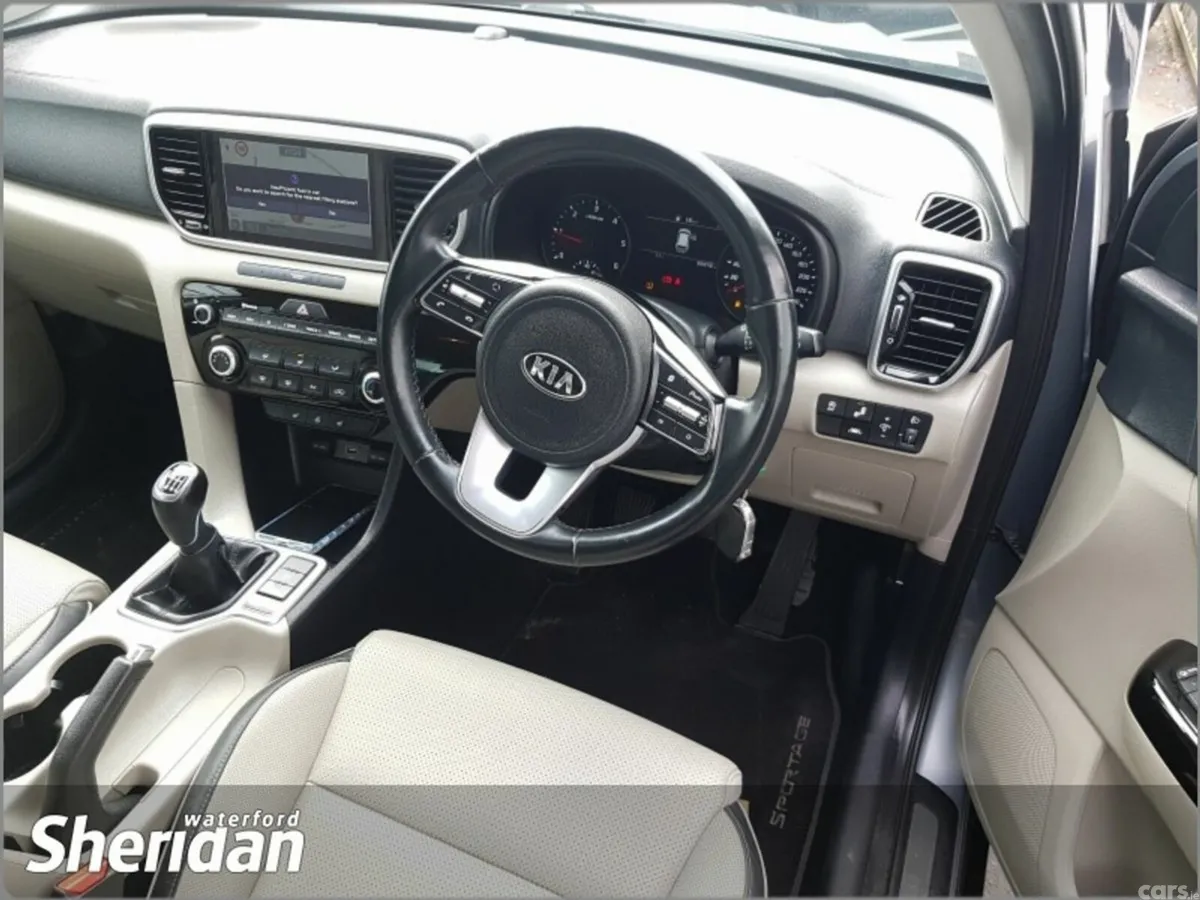 Kia Sportage SUV, Diesel Hybrid, 2021, Grey