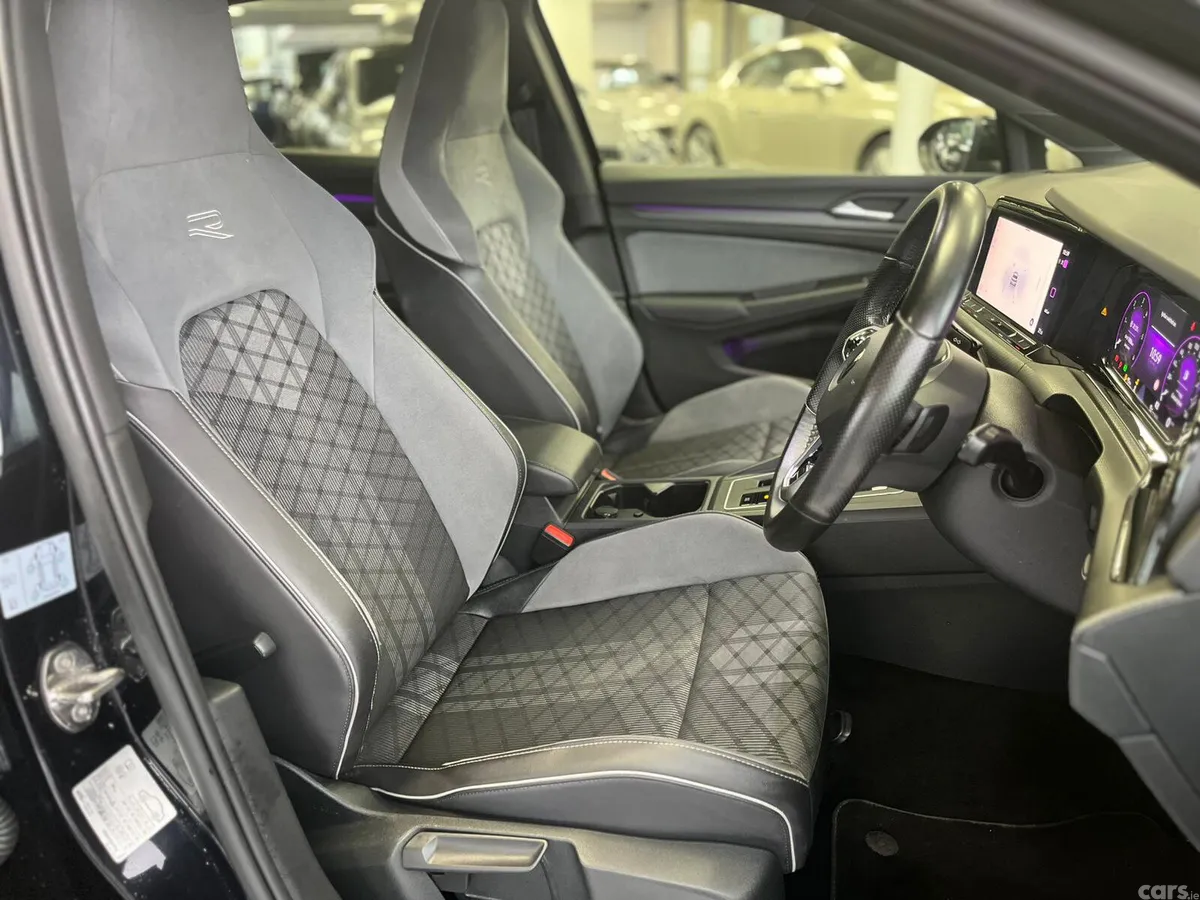 Volkswagen Golf Hatchback, Diesel, 2022, Black