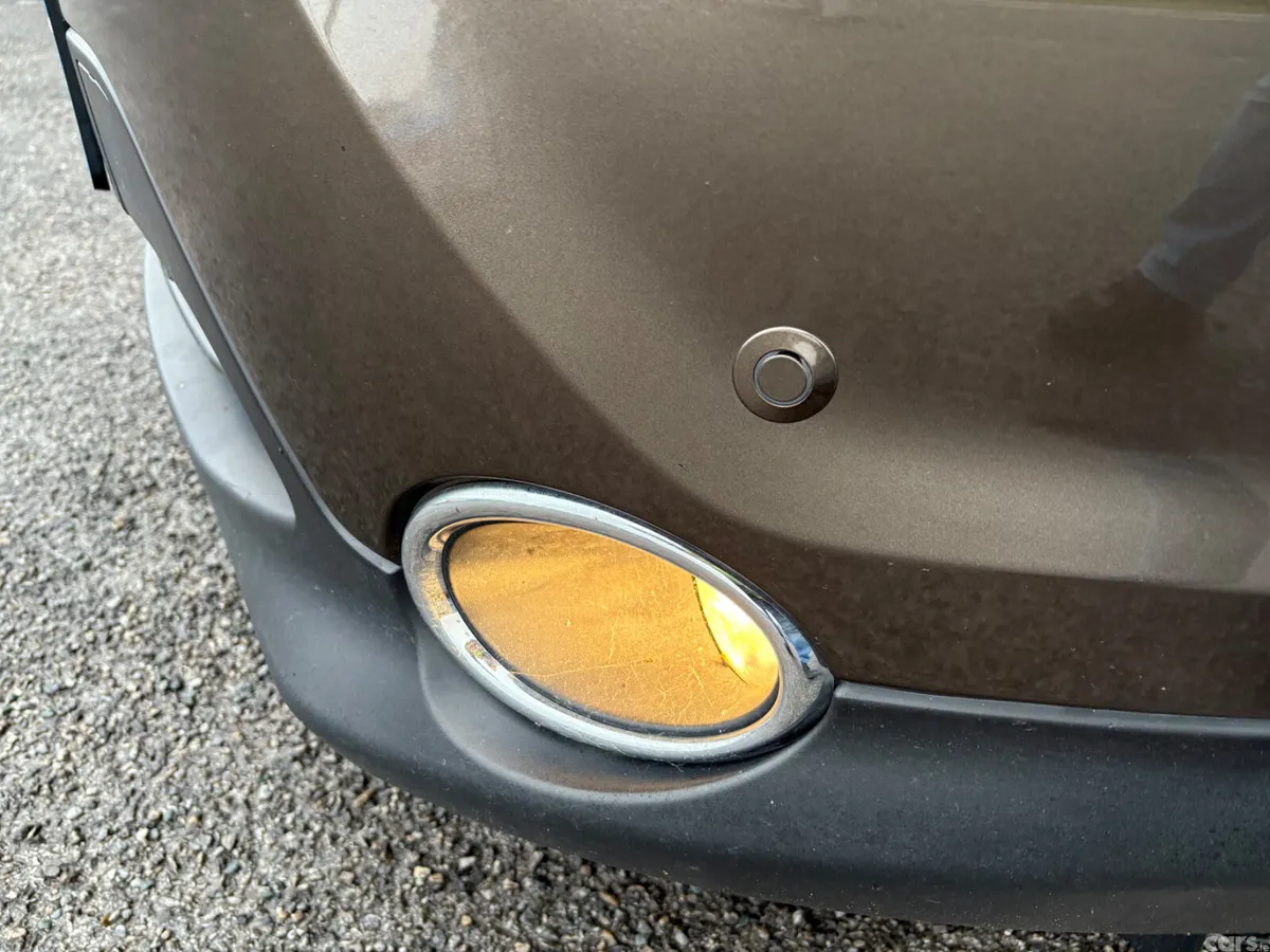 Nissan Qashqai Hatchback, Diesel, 2015, Brown