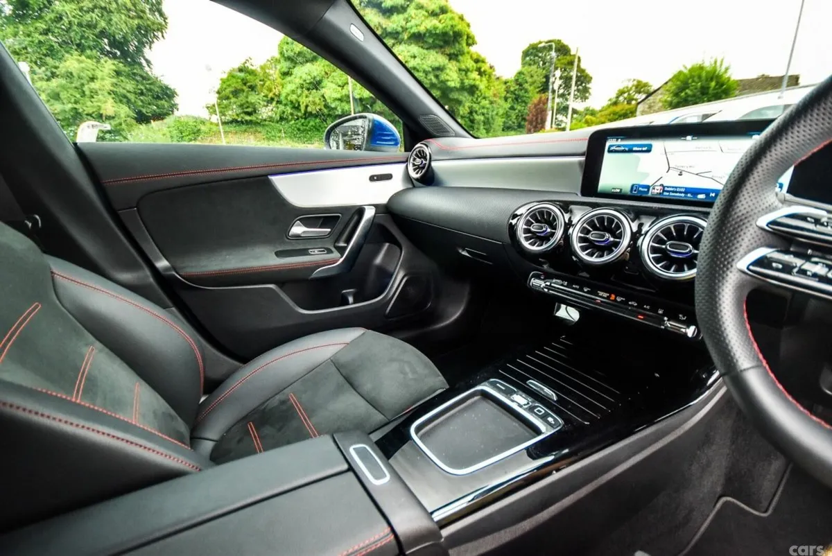 Mercedes-Benz CLA Coupe, Petrol Plug-in Hybrid, 2025, Blue