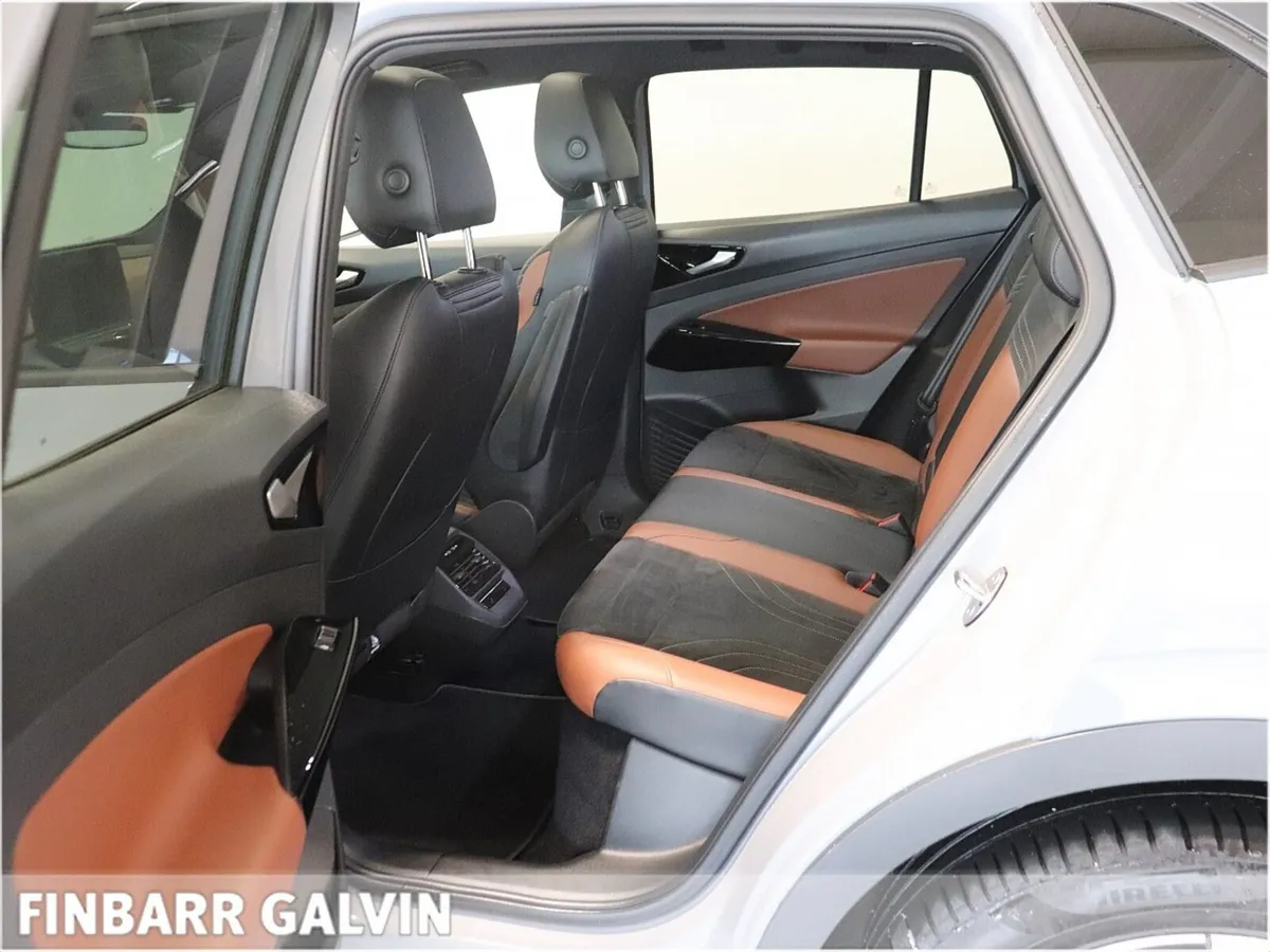 Volkswagen ID.4 Estate, Electric, 2023, Grey