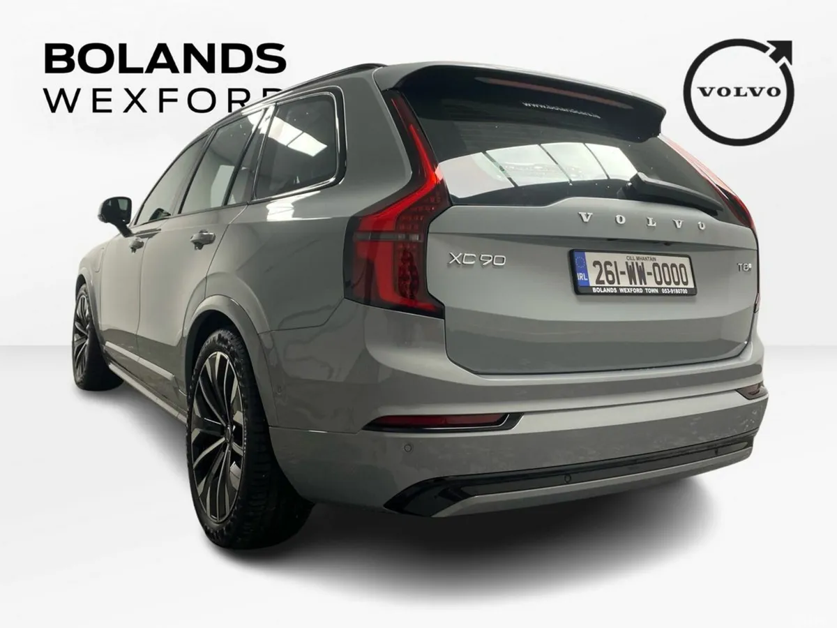 Volvo XC90 Hatchback, Electric, 2027, Grey