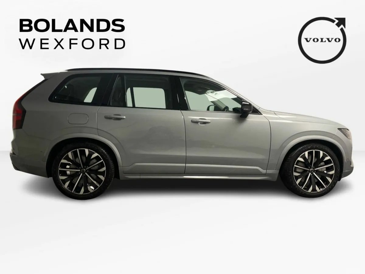 Volvo XC90 Hatchback, Electric, 2027, Grey