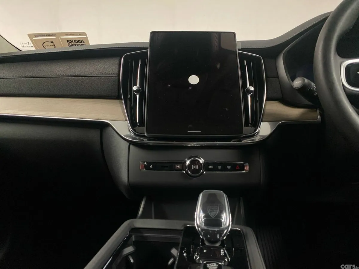 Volvo XC90 Hatchback, Electric, 2027, Grey