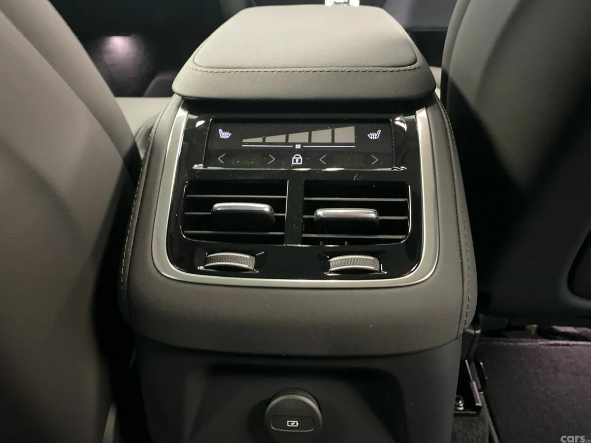 Volvo XC90 Hatchback, Electric, 2027, Grey