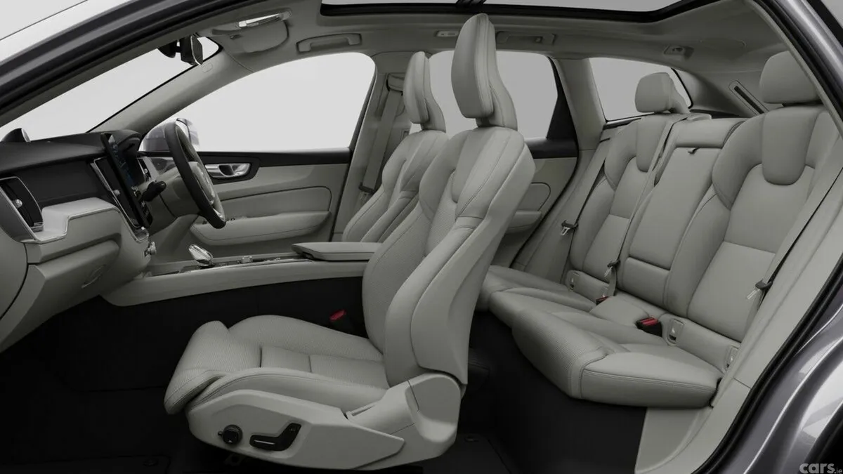 Volvo XC60 Hatchback, Petrol Plug-in Hybrid, 2027, Silver
