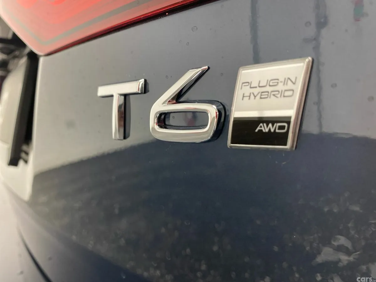 Volvo V60 Estate, Petrol Plug-in Hybrid, 2026, Blue