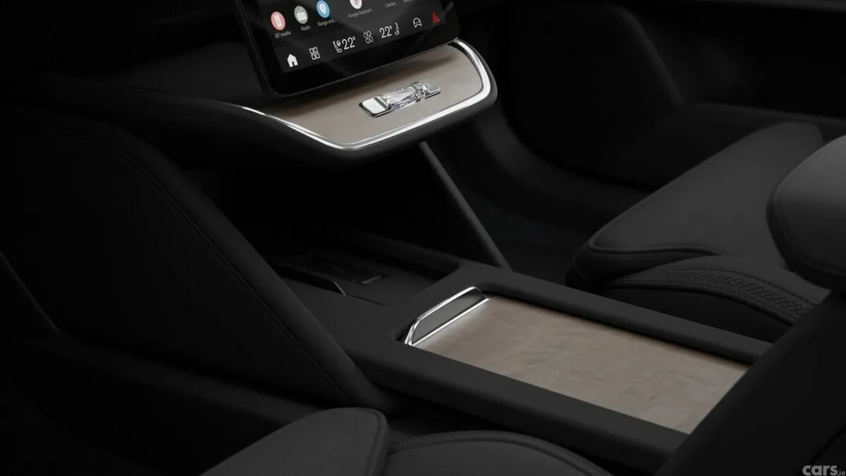 Volvo ES90 Saloon, Electric, 2027, Blue