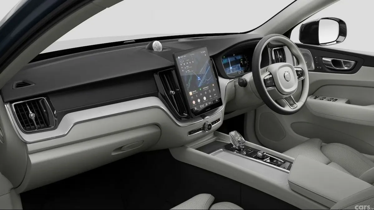 Volvo XC60 SUV, Petrol Plug-in Hybrid, 2027, Blue