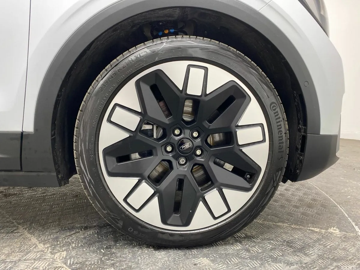 Ford Explorer SUV, Electric, 2026, White