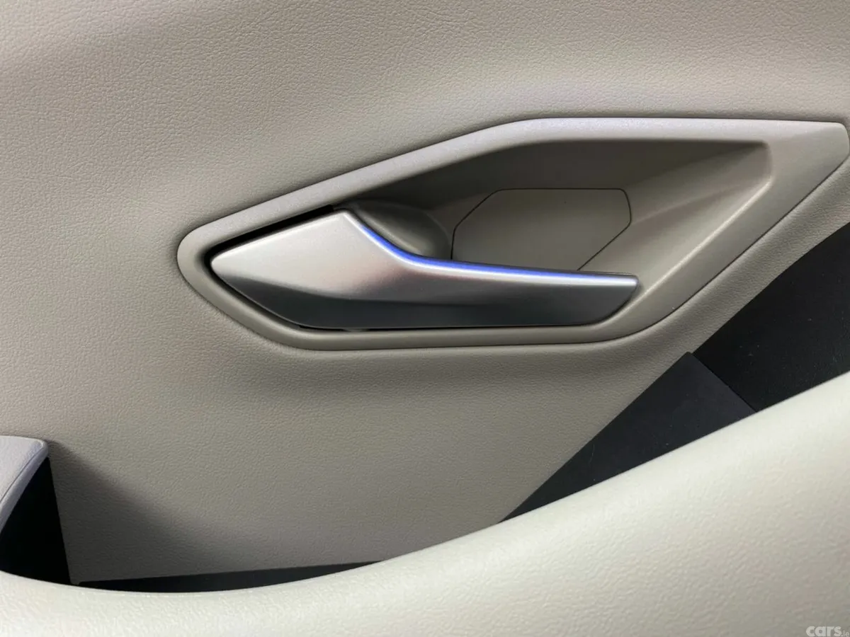 Ford Explorer SUV, Electric, 2026, White