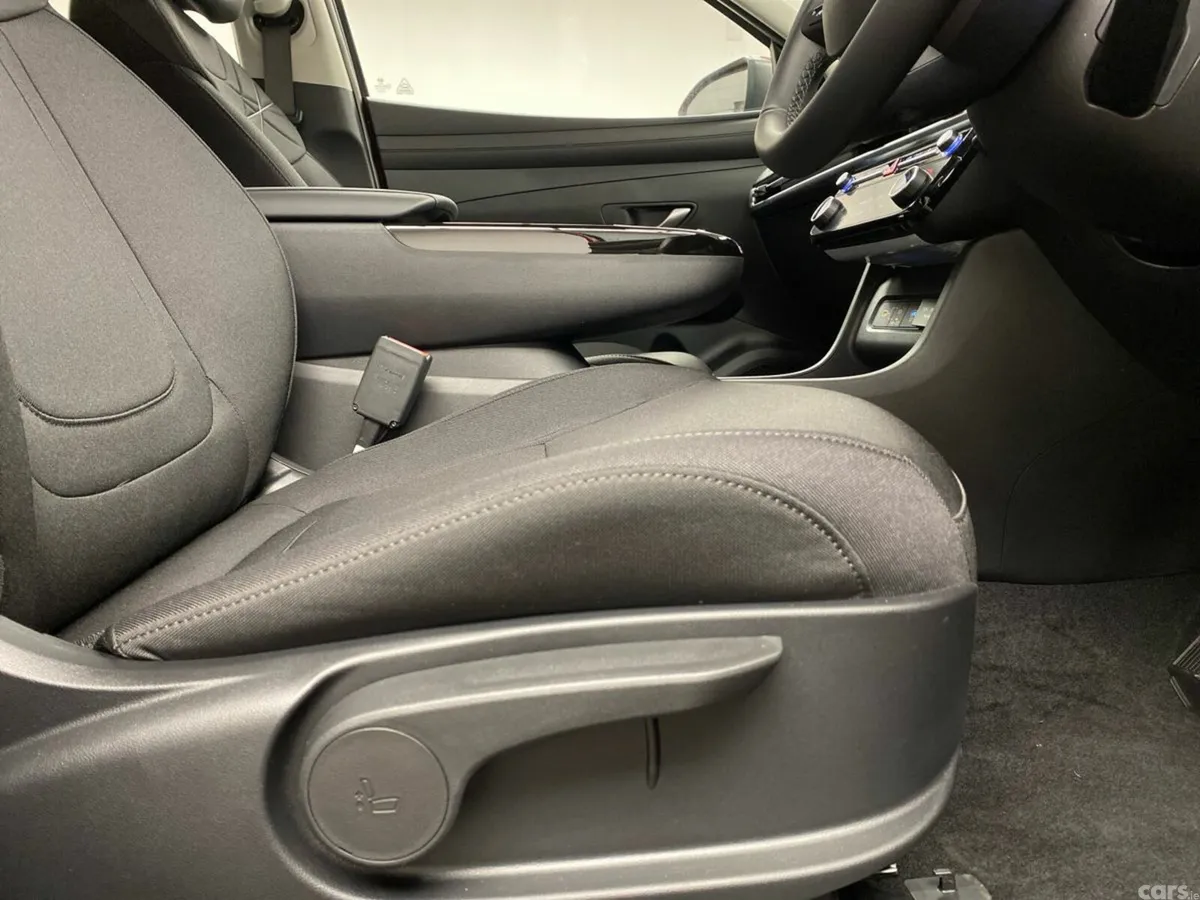 Hyundai Tucson SUV, Petrol Hybrid, 2026, Red