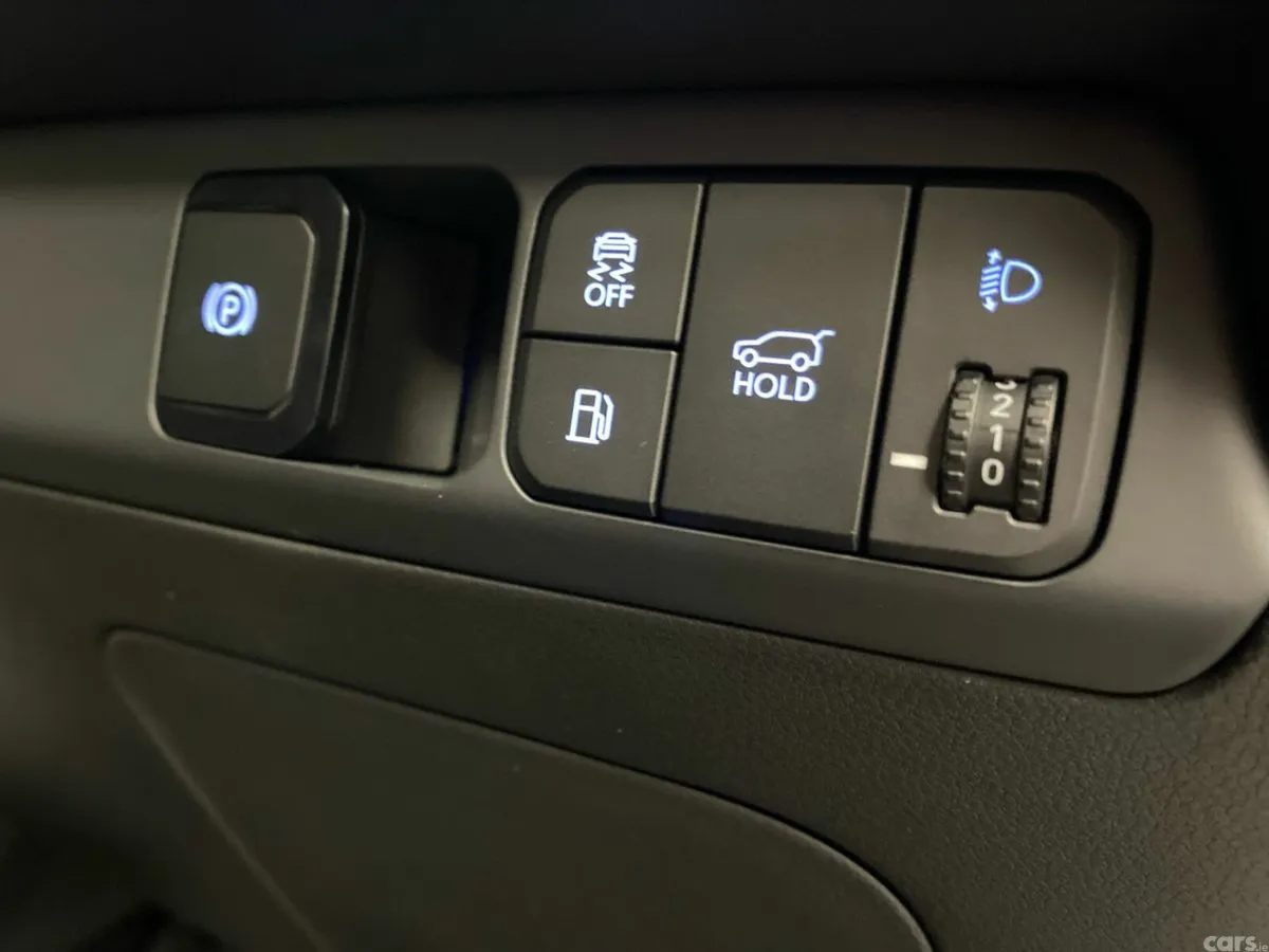 Hyundai Santa Fe SUV, Petrol Hybrid, 2026, White