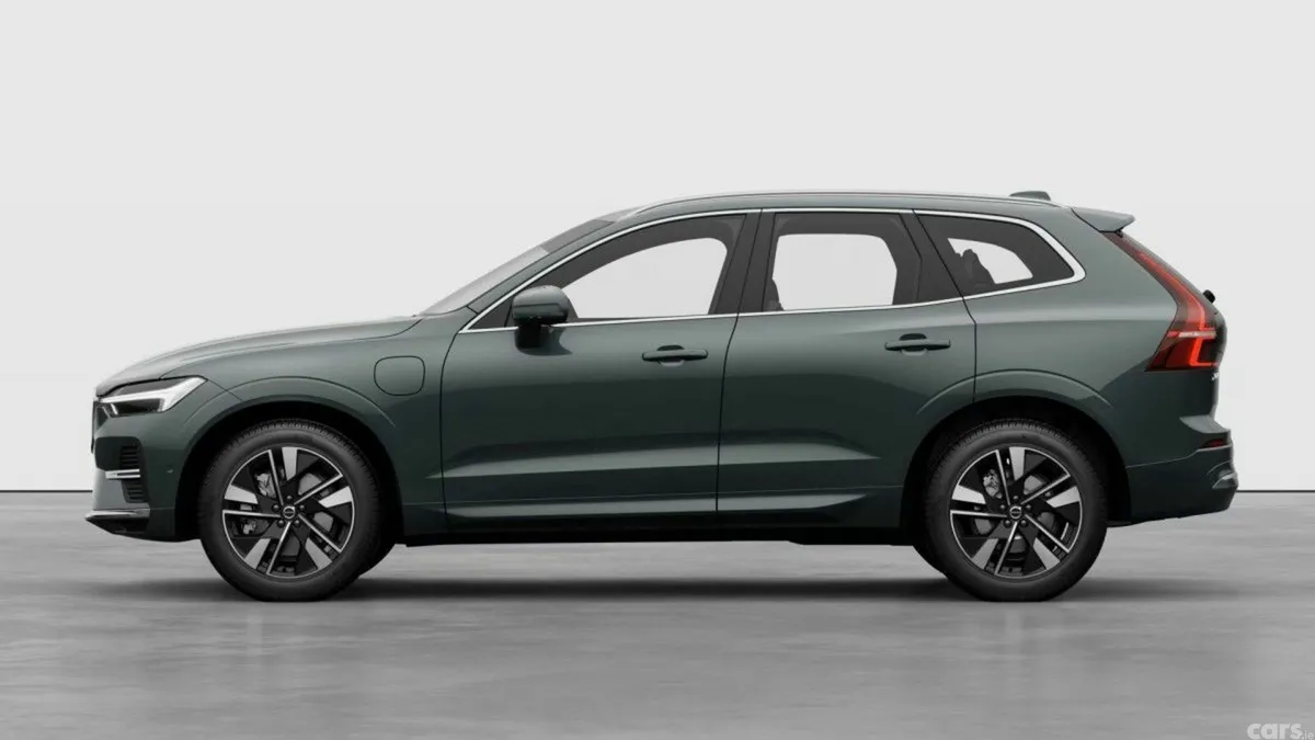 Volvo XC60 Estate, Petrol Plug-in Hybrid, 2027, Green