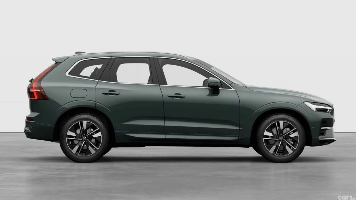 Volvo XC60 Estate, Petrol Plug-in Hybrid, 2027, Green