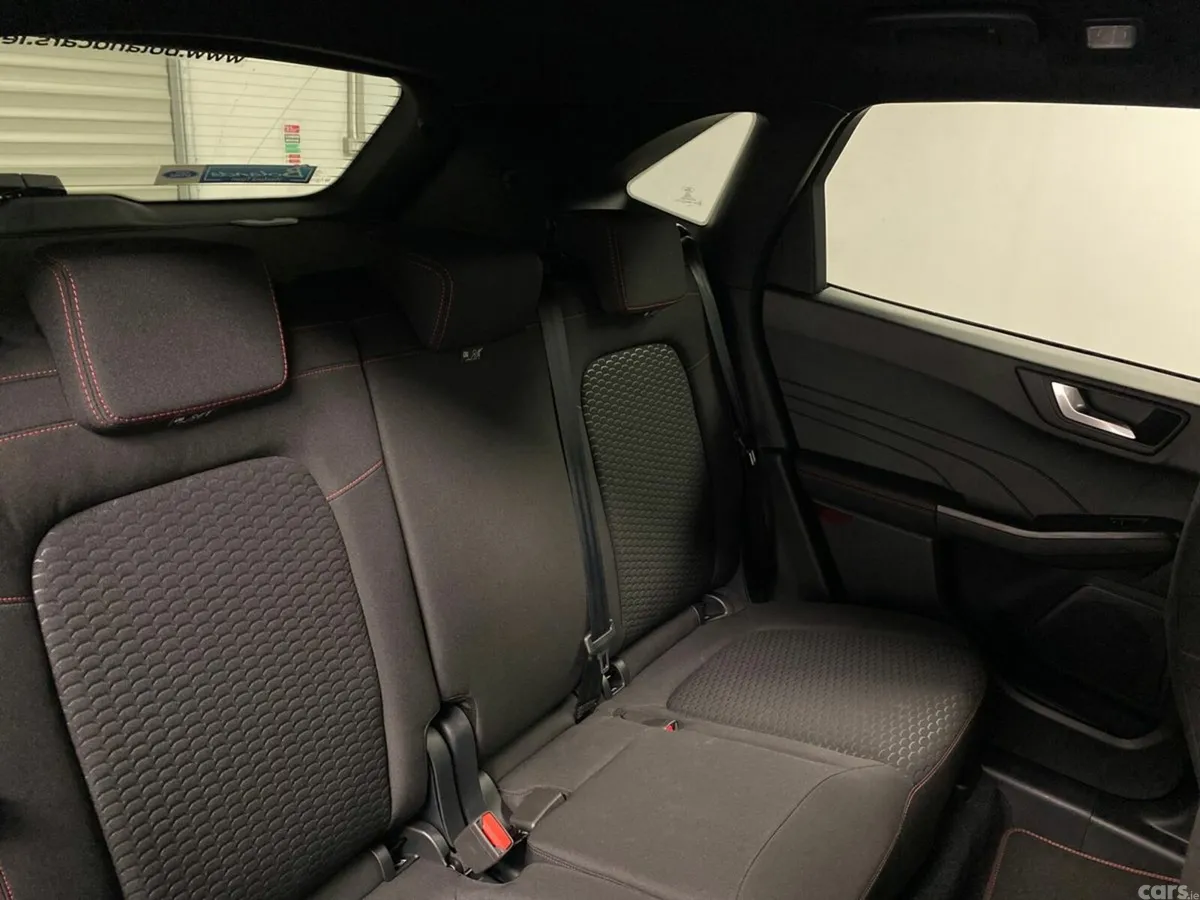 Ford Kuga SUV, Petrol Plug-in Hybrid, 2026, 