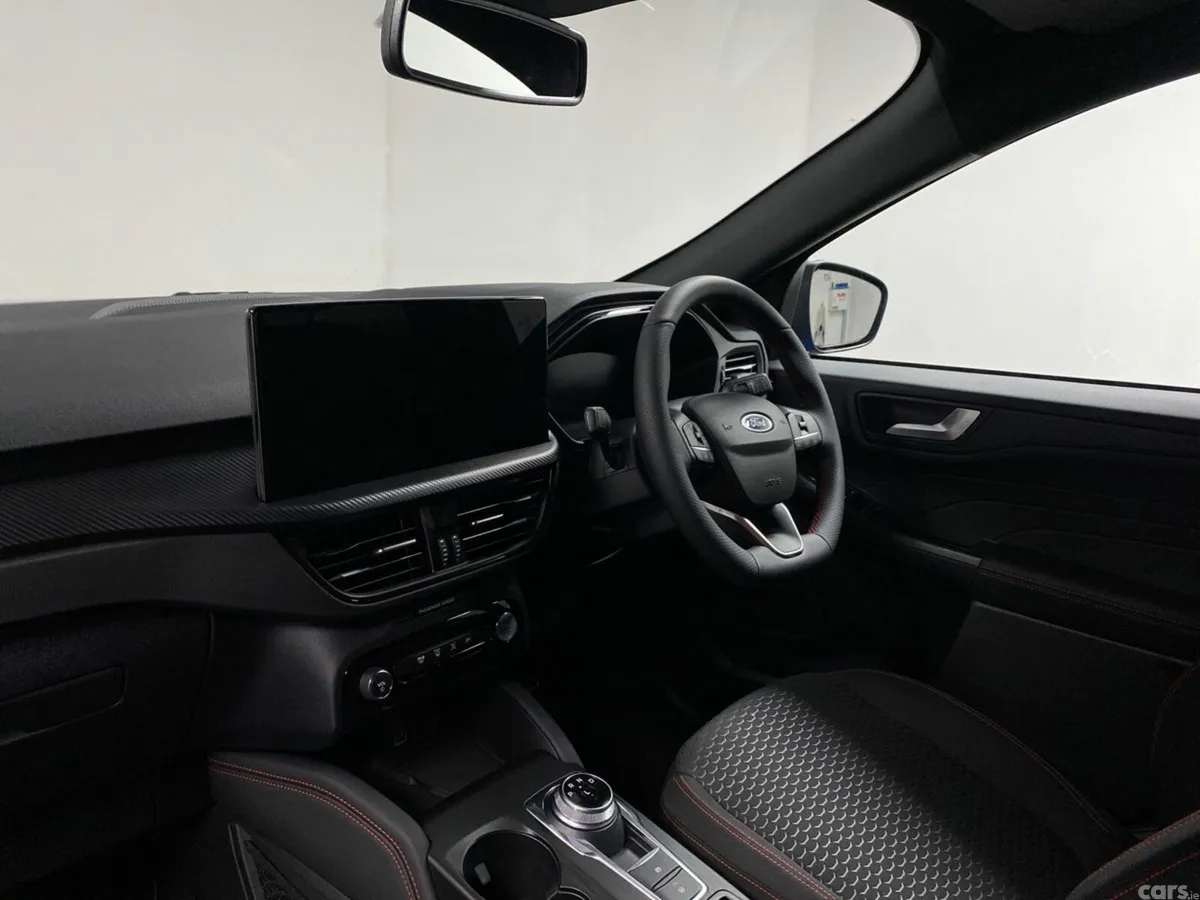Ford Kuga SUV, Petrol Plug-in Hybrid, 2026, 