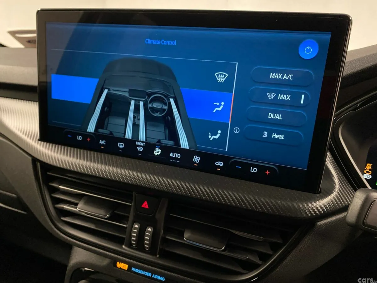 Ford Kuga SUV, Petrol Plug-in Hybrid, 2026, Blue