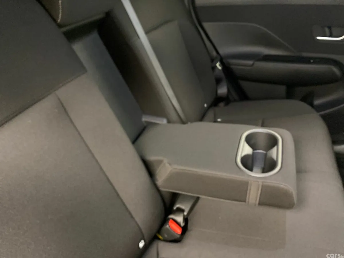 Hyundai KONA SUV, Petrol Hybrid, 2026, White
