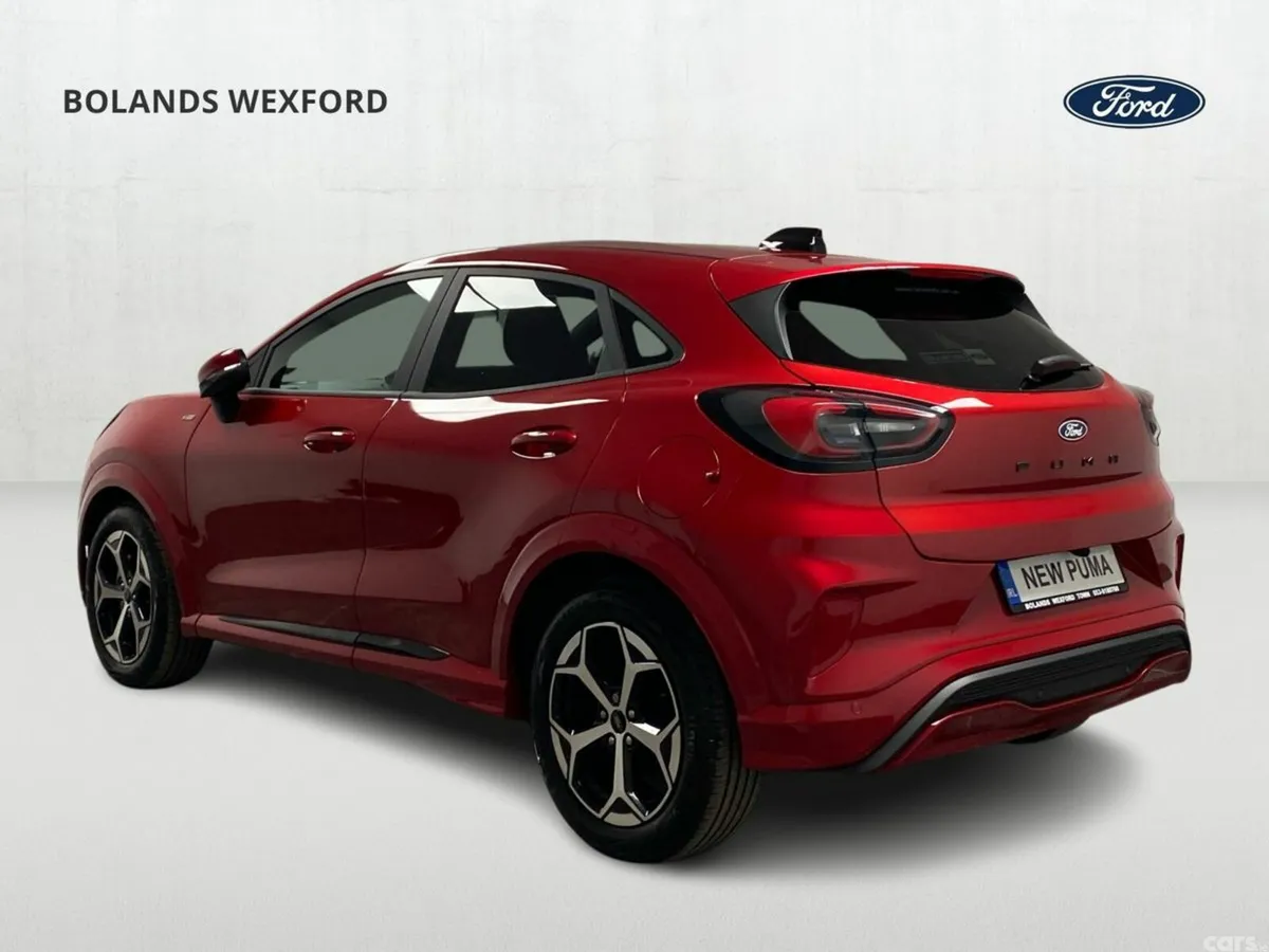 Ford Puma SUV, Petrol Hybrid, 2026, Red