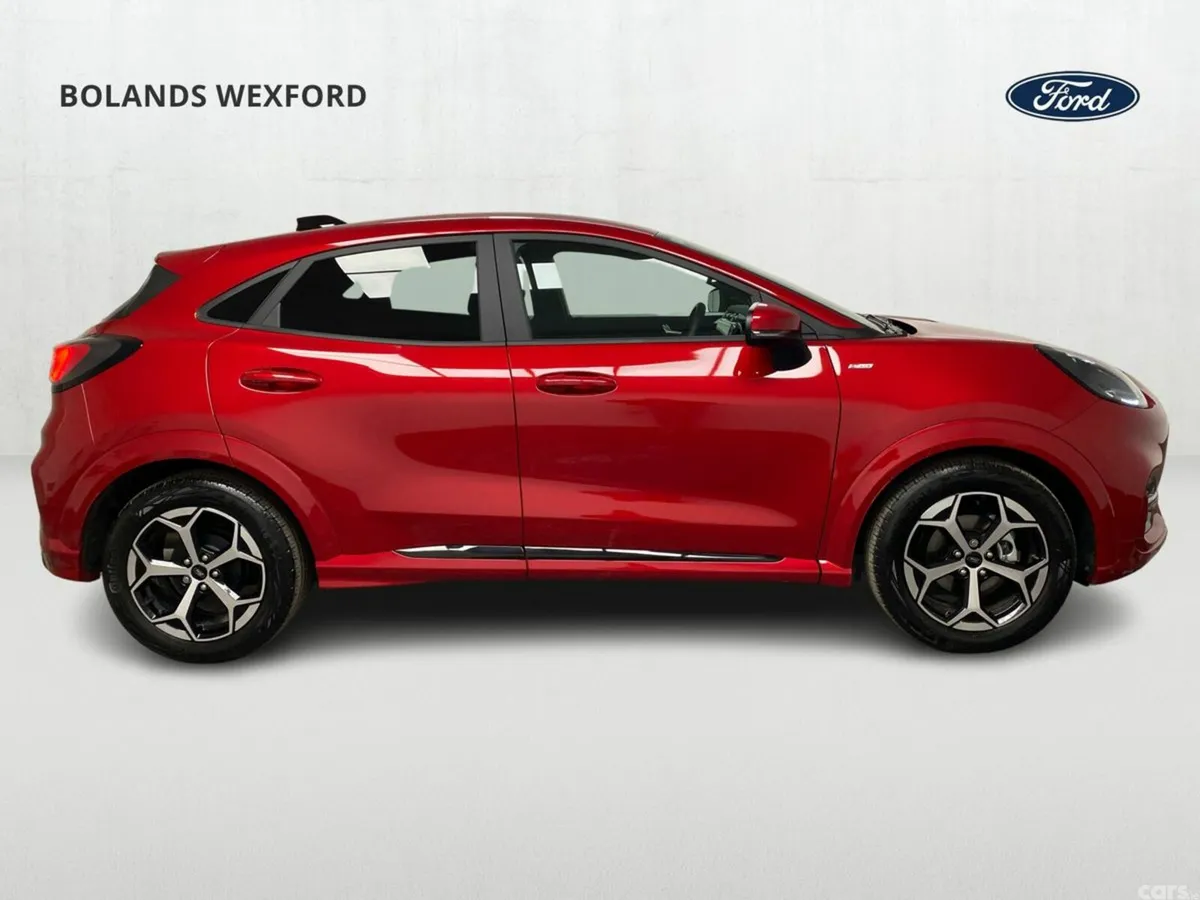 Ford Puma SUV, Petrol Hybrid, 2026, Red