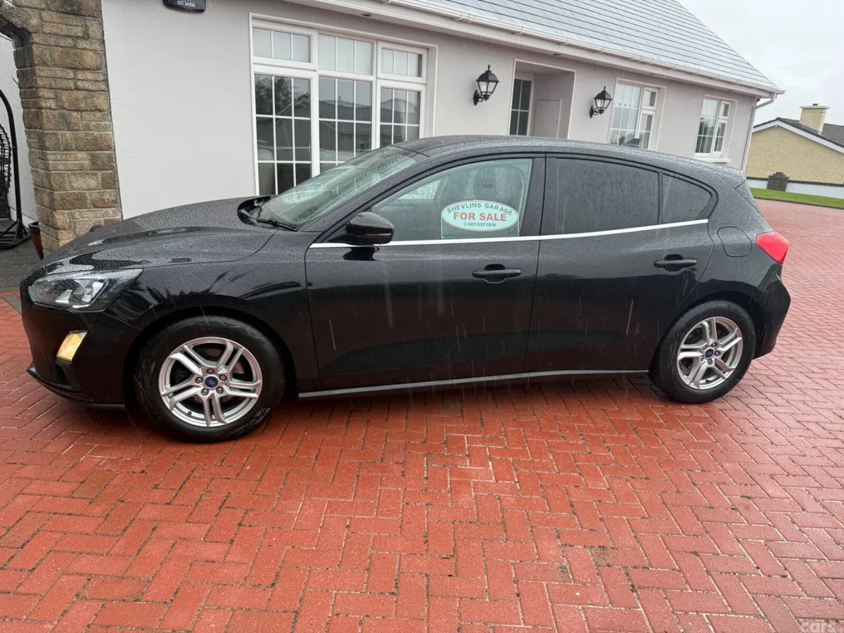 Ford Focus Hatchback, Diesel, 2021, Black