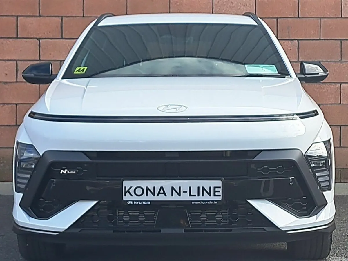 Hyundai KONA MPV, Petrol, 2027, White