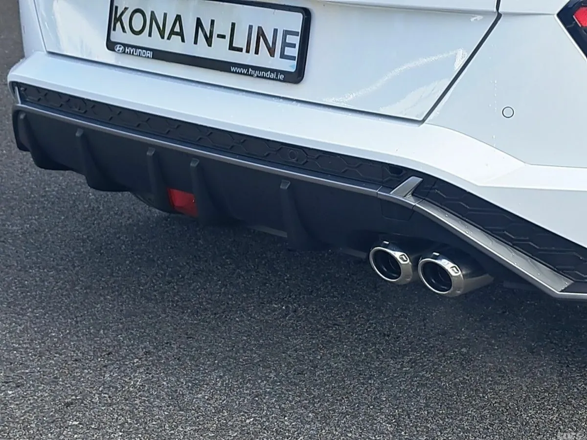 Hyundai KONA MPV, Petrol, 2027, White