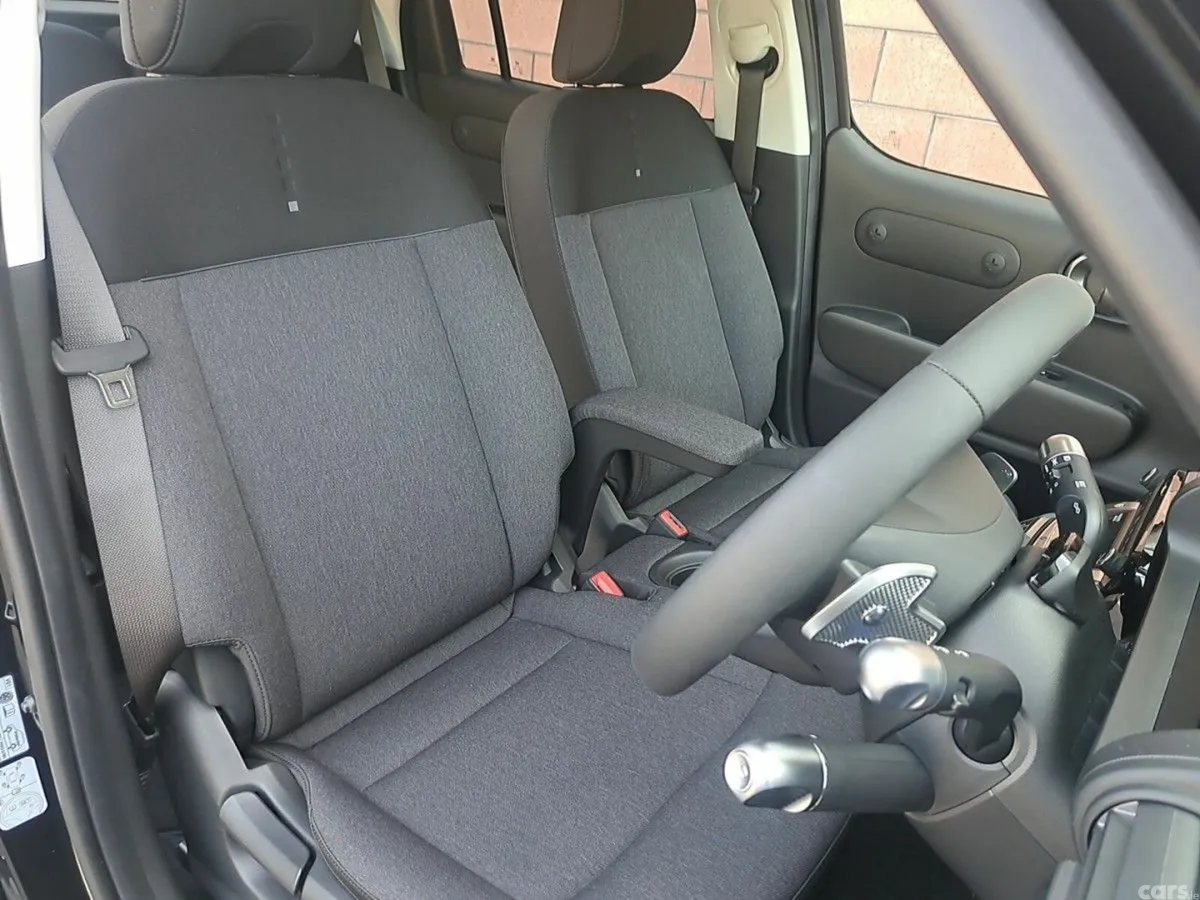Hyundai INSTER SUV, Electric, 2027, Black