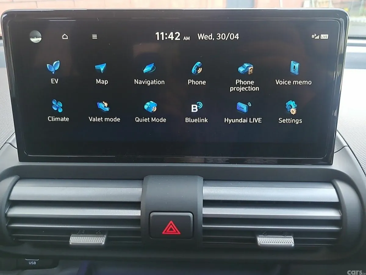 Hyundai INSTER SUV, Electric, 2027, Black
