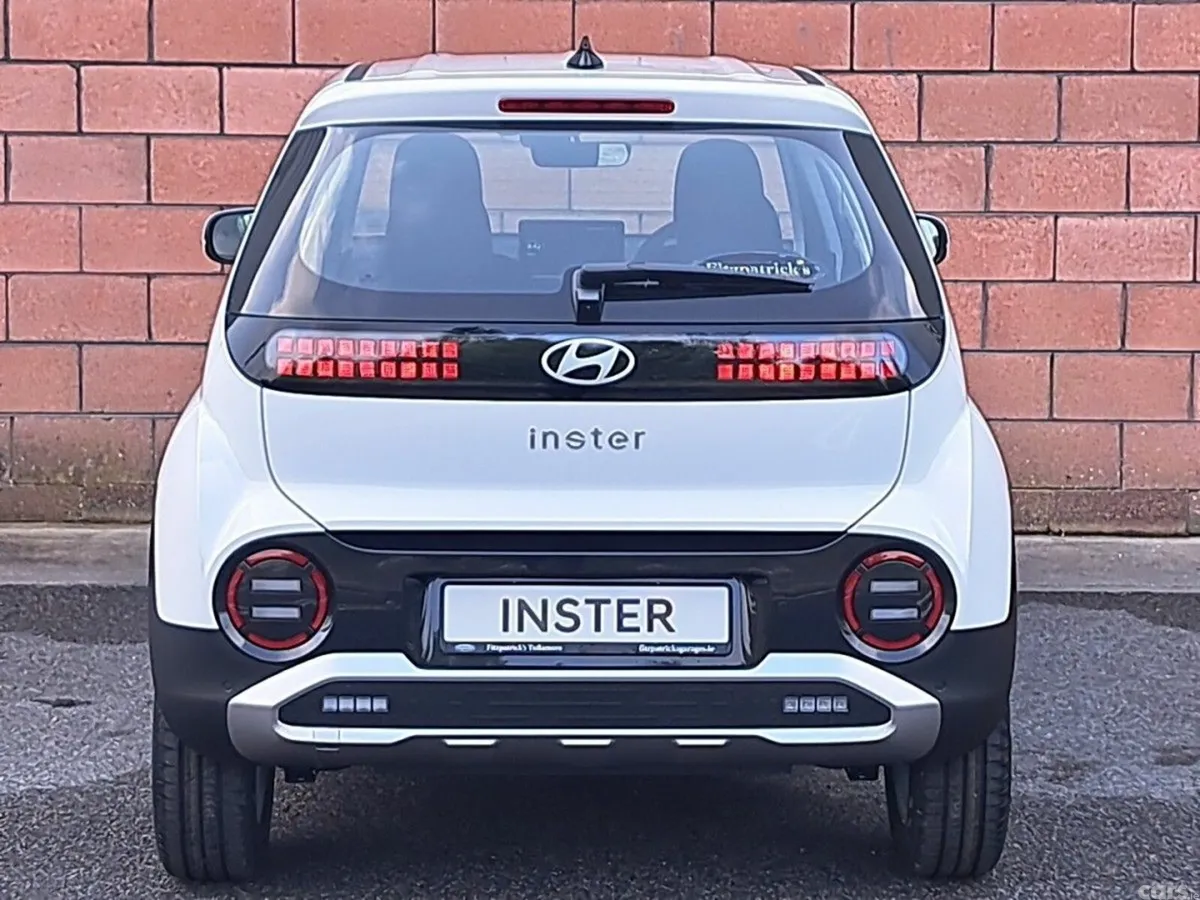 Hyundai INSTER SUV, Electric, 2027, White