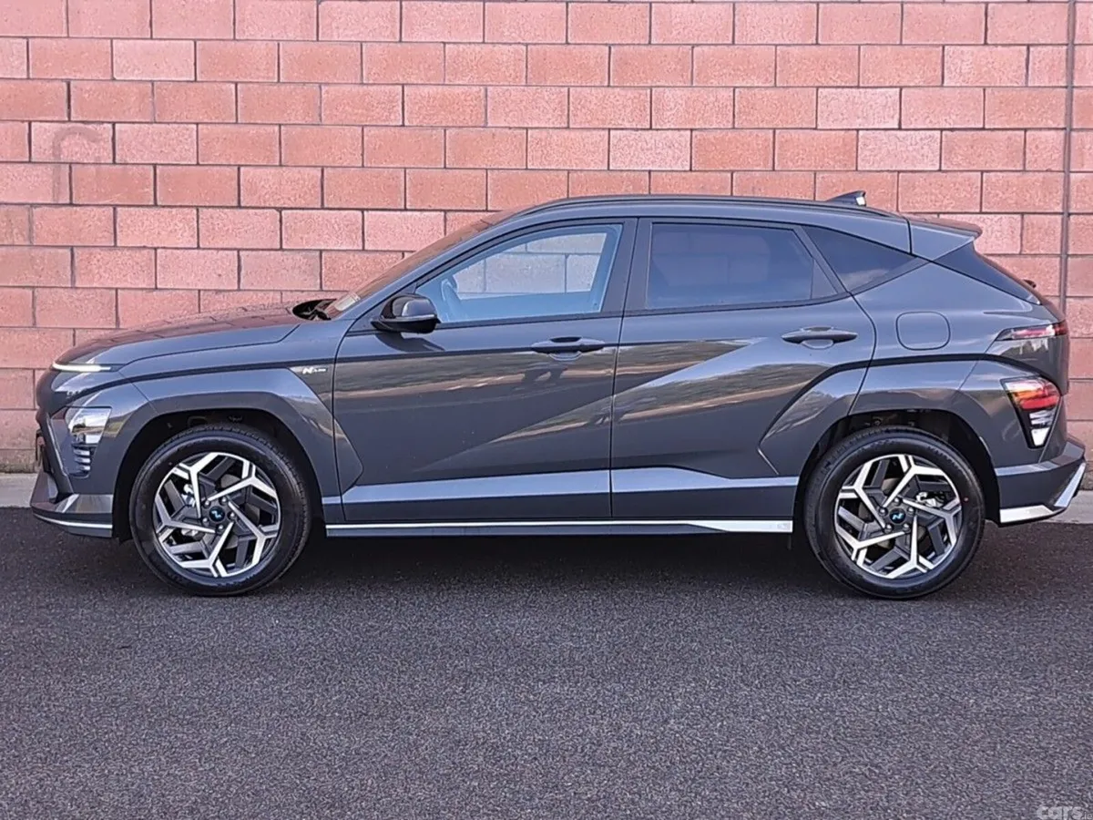 Hyundai KONA MPV, Petrol Hybrid, 2027, Grey