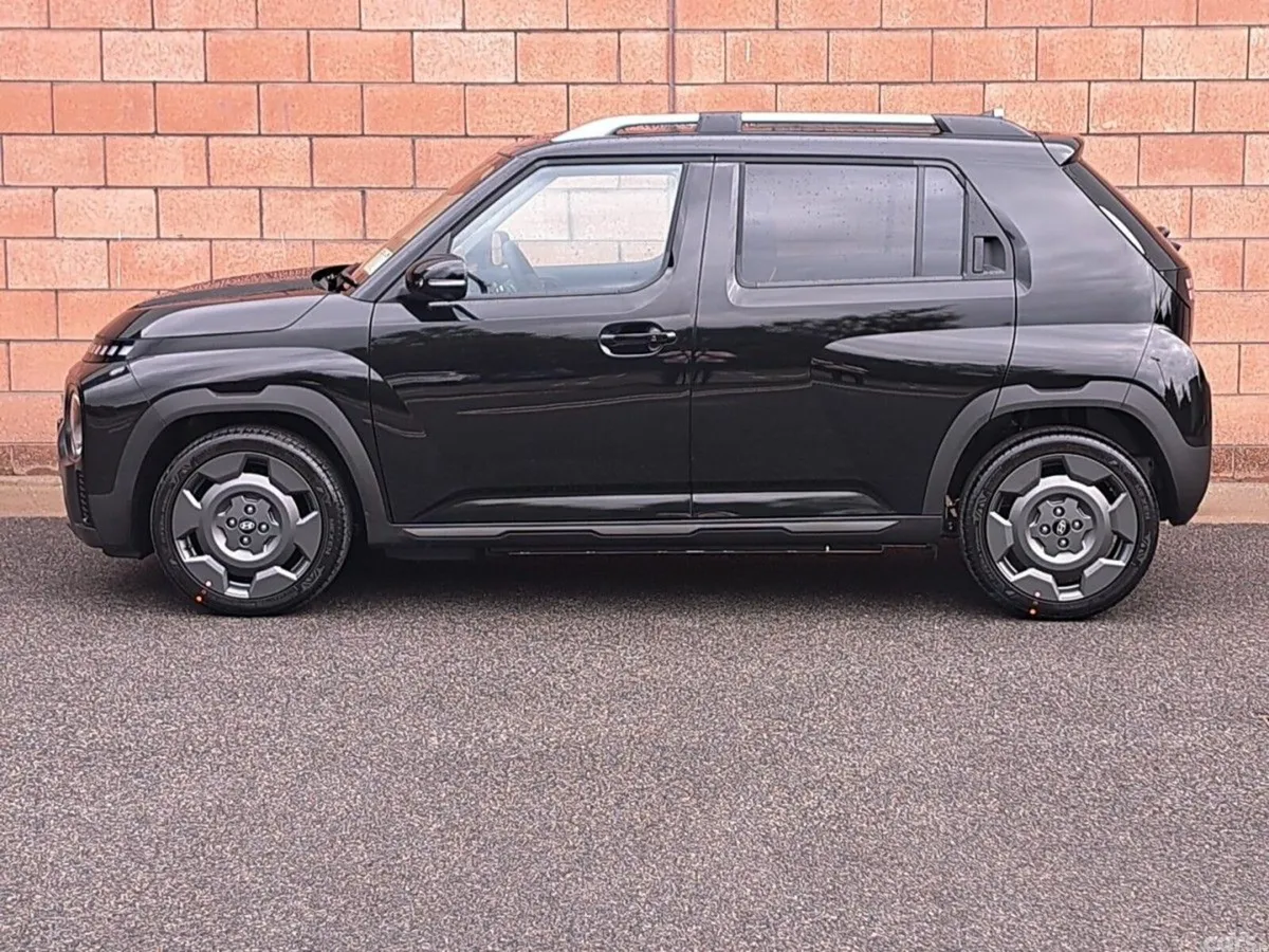 Hyundai INSTER SUV, Electric, 2027, Black