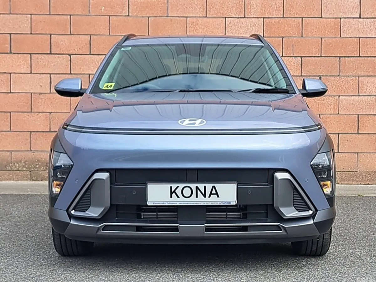 Hyundai KONA MPV, Petrol, 2027, Blue