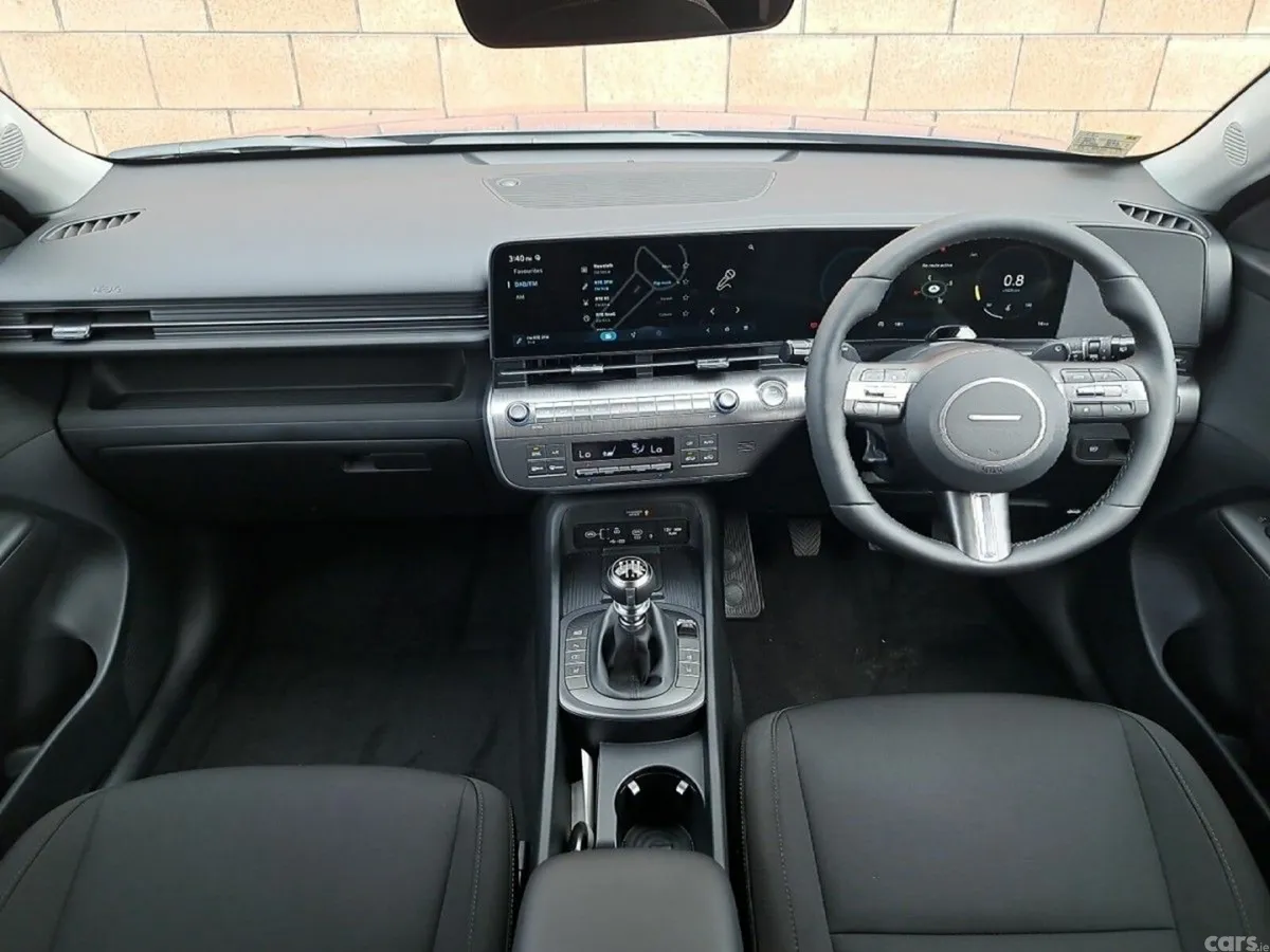 Hyundai KONA MPV, Petrol, 2027, Blue